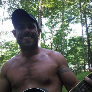 Meet your Posher, Joshua